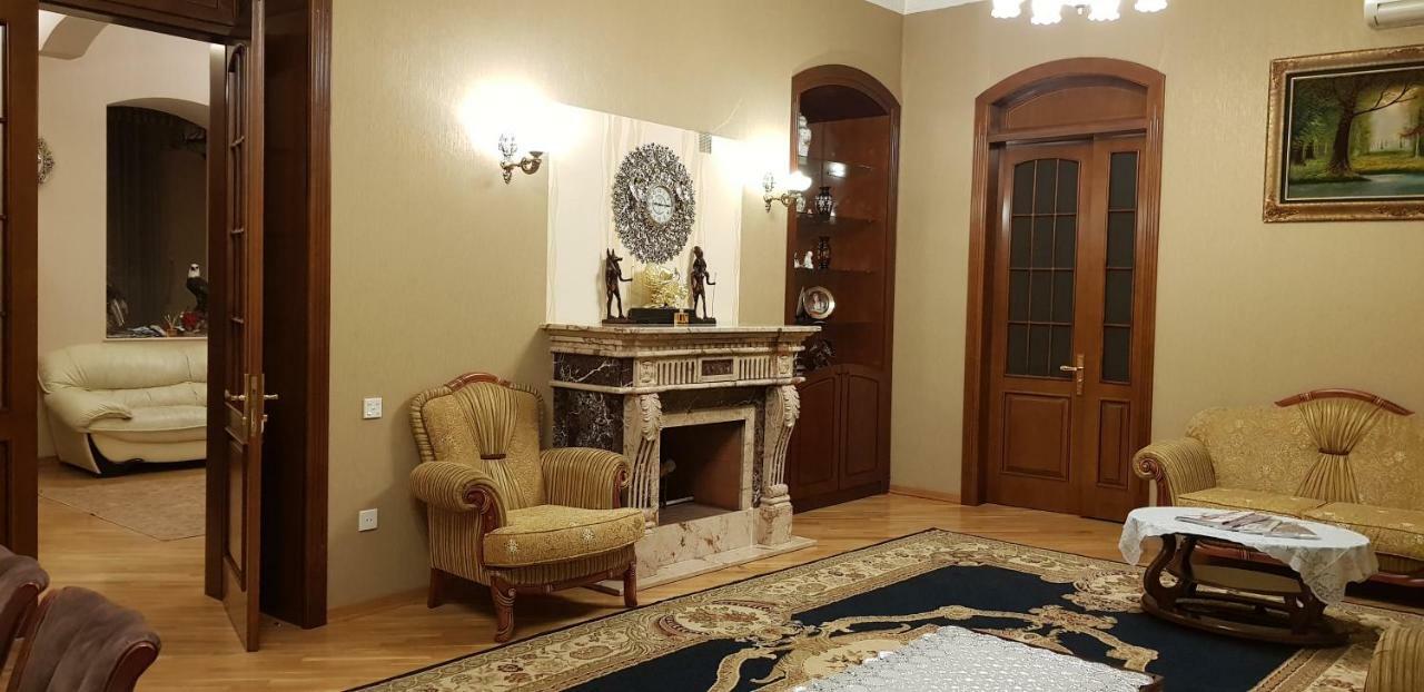 Gulluoglu Royal Suite Luxury Apartment Baku Exterior foto