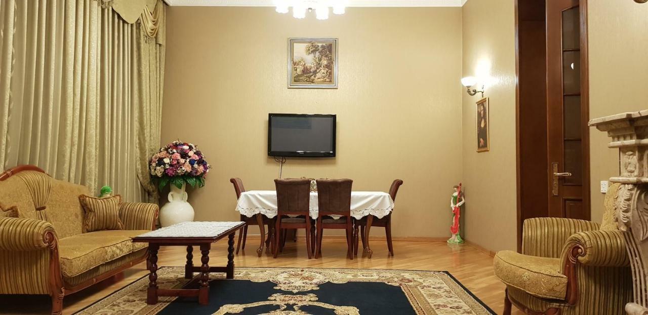 Gulluoglu Royal Suite Luxury Apartment Baku Exterior foto