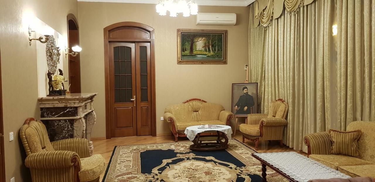 Gulluoglu Royal Suite Luxury Apartment Baku Exterior foto