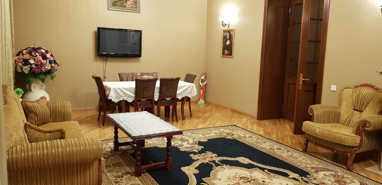 Gulluoglu Royal Suite Luxury Apartment Baku Exterior foto