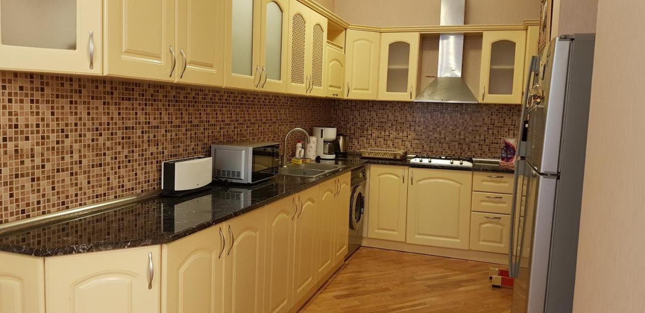Gulluoglu Royal Suite Luxury Apartment Baku Exterior foto
